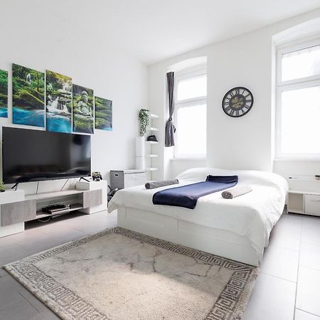 Modern City Apartment In וינה מראה חיצוני תמונה
