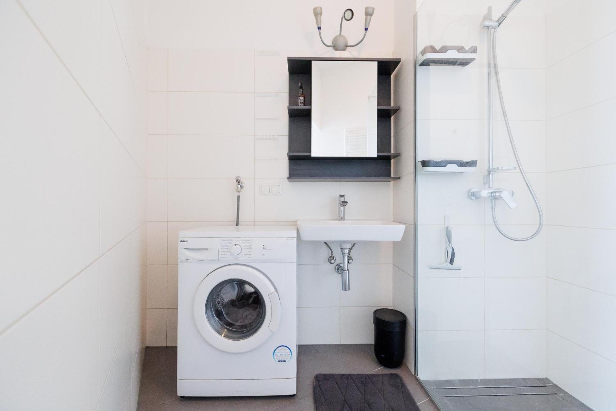 Modern City Apartment In וינה מראה חיצוני תמונה