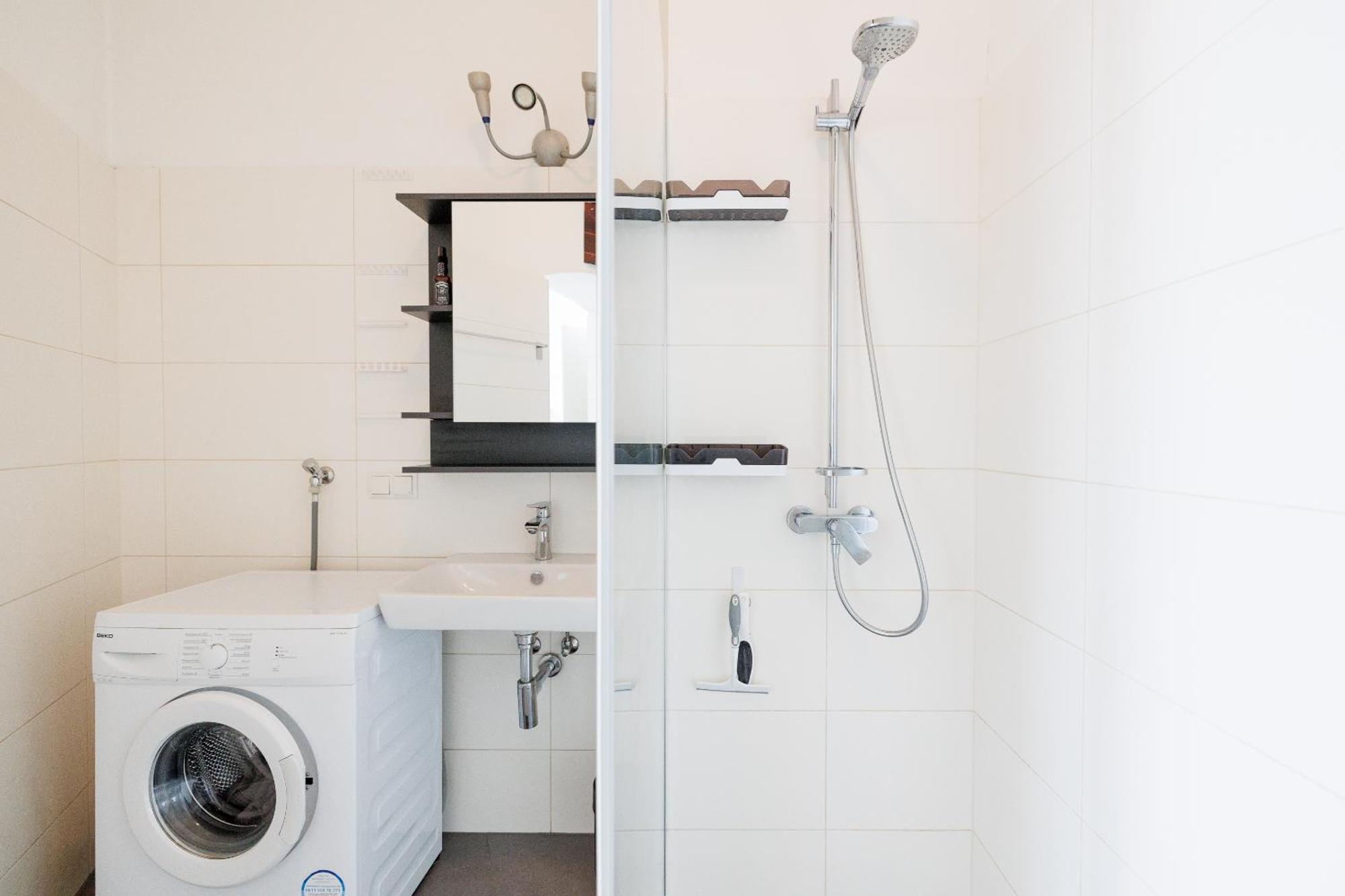 Modern City Apartment In וינה מראה חיצוני תמונה